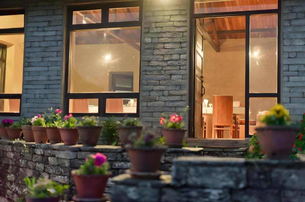 Hananoie - A Permaculture Resort Pokhara Kültér fotó