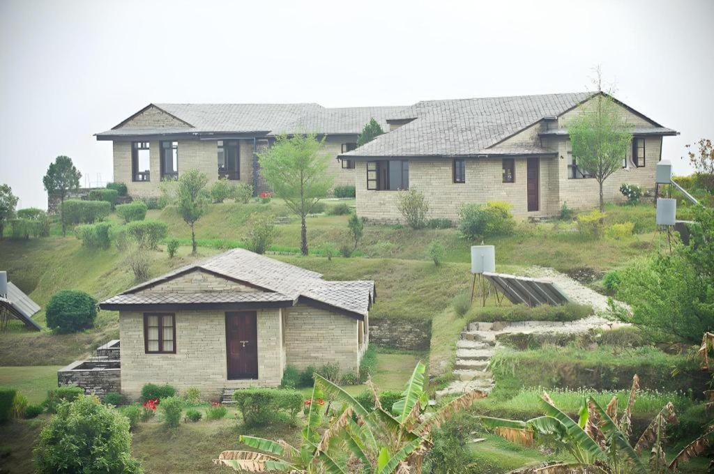 Hananoie - A Permaculture Resort Pokhara Kültér fotó